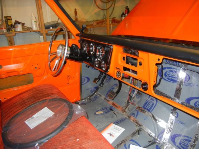 1970 Orange Chevrolet C-10 Standard Cab Pickup