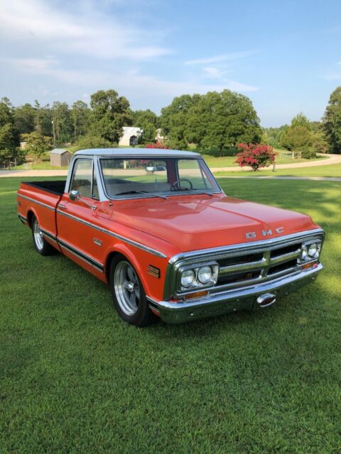 1970 Orange Chevrolet C-10 Standard Cab Pickup