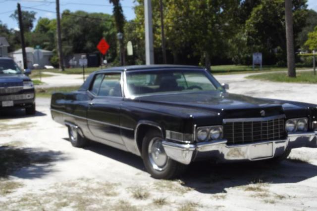 1970 Black Cadillac DeVille Coupe