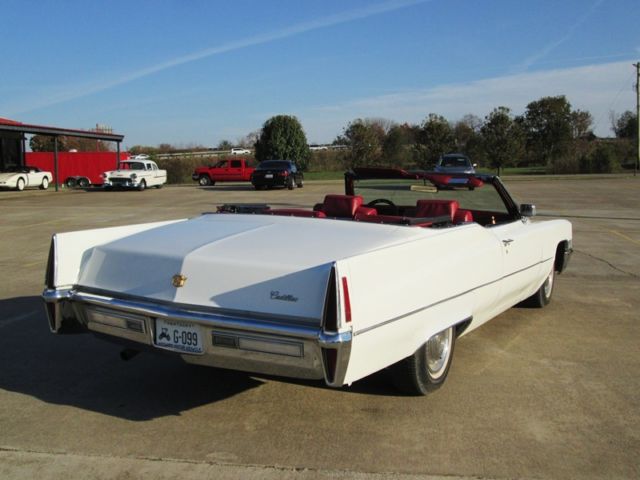 1970 White Cadillac DeVille Convertible