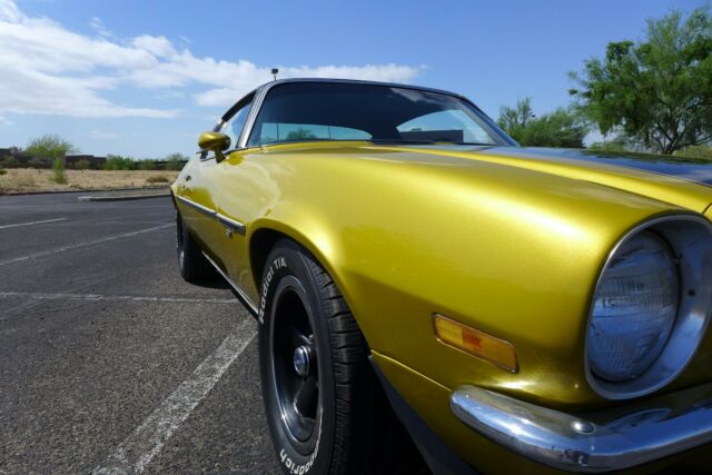 1970 Gold Chevrolet Camaro Coupe