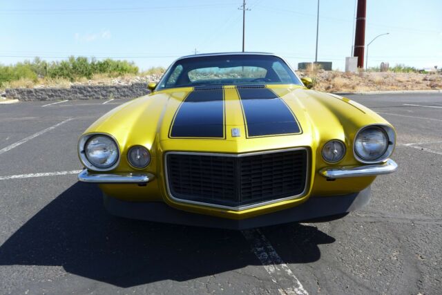 1970 Gold Chevrolet Camaro Coupe