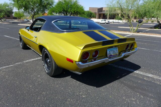 1970 Gold Chevrolet Camaro Coupe