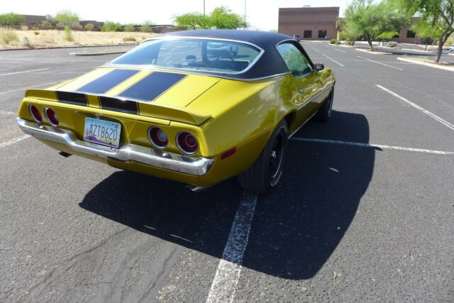 1970 Gold Chevrolet Camaro Coupe