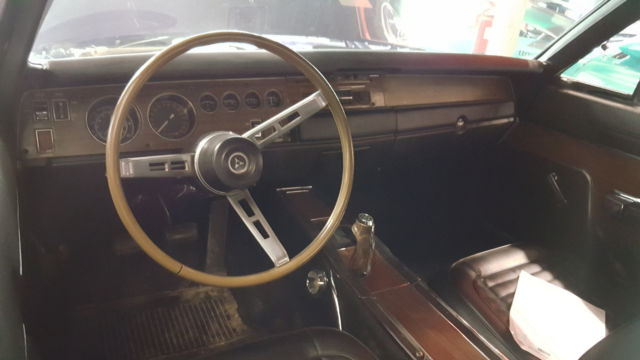 1970 Plum Crazy Dodge Charger