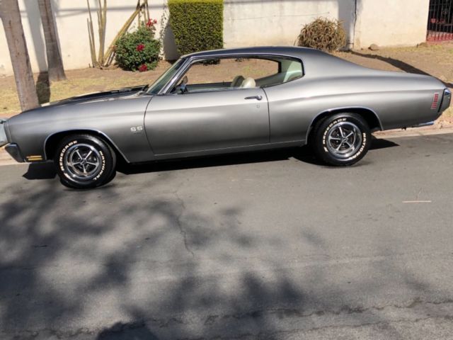 1970 Gray Chevrolet Chevelle Coupe