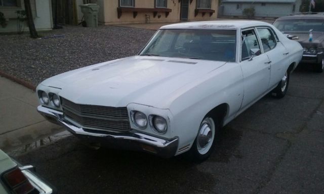 1970 White Chevrolet Chevelle