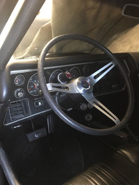 1970 Silver Chevrolet Chevelle Coupe