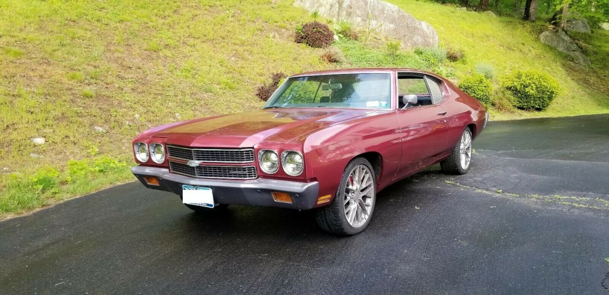 1970 Red Chevrolet Chevelle Coupe