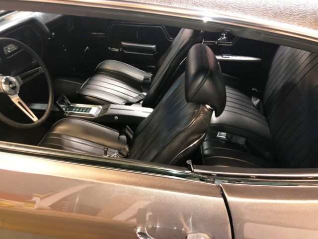 1970 Grey Chevrolet Chevelle Coupe