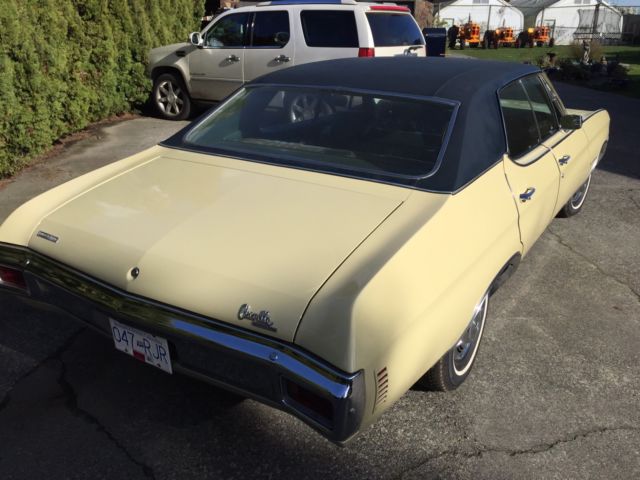 1970 Yellow Chevrolet Chevelle Sedan
