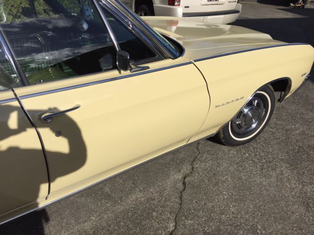 1970 Yellow Chevrolet Chevelle Sedan
