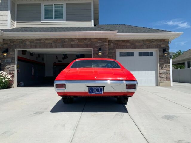 1970 Red Chevrolet Chevelle Coupe