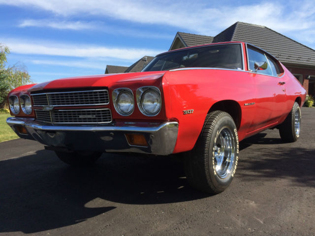 1970 Red Chevrolet Chevelle Coupe