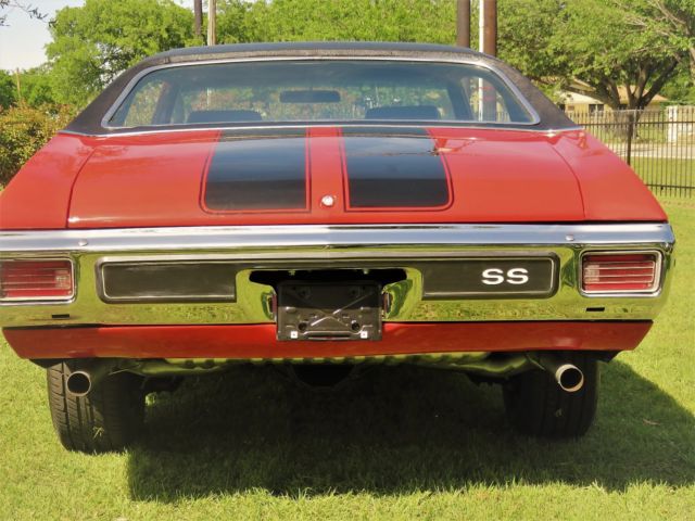1970 Red Chevrolet Chevelle Coupe