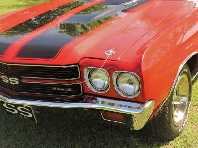 1970 Red Chevrolet Chevelle Coupe