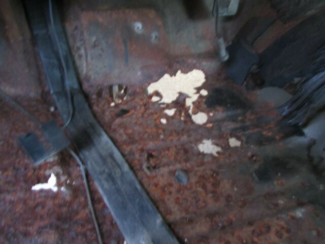 1970 gold Chevrolet Chevelle Coupe