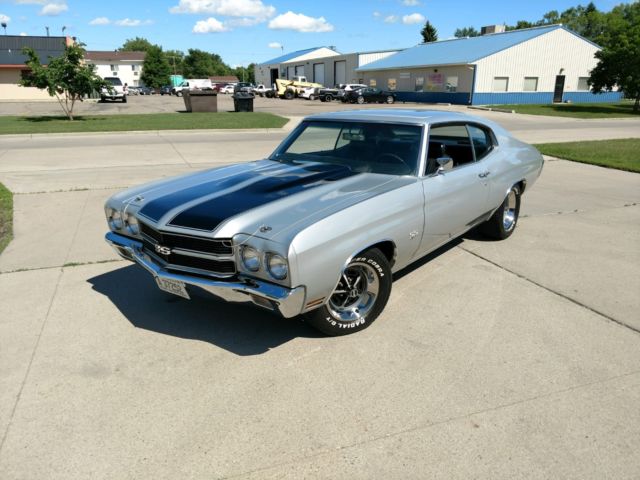 1970 Cortez Silver Chevrolet Chevelle Coupe