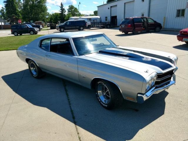 1970 Cortez Silver Chevrolet Chevelle Coupe