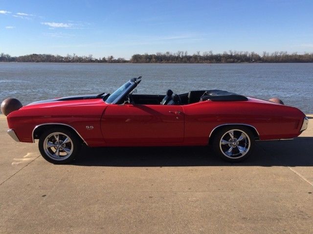 1970 Red Chevrolet Chevelle Convertible