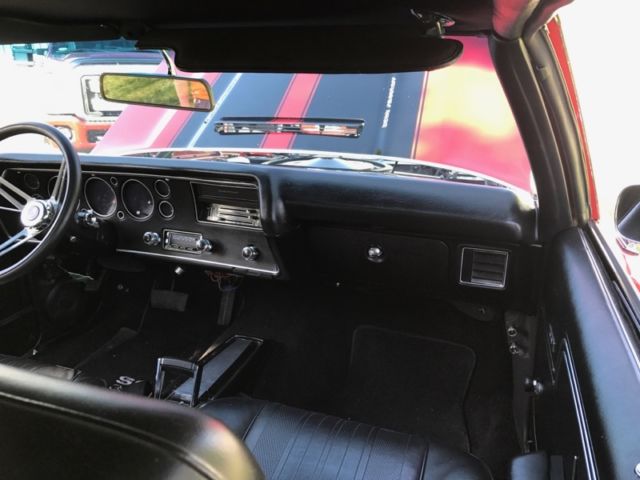 1970 Red Chevrolet Chevelle Coupe