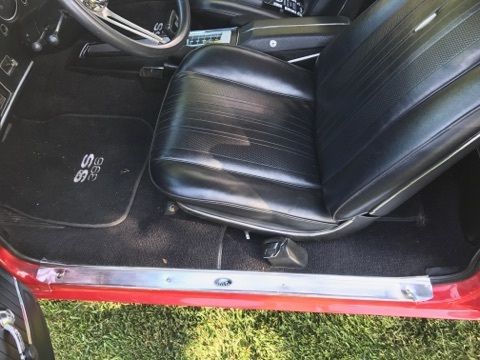 1970 Red Chevrolet Chevelle Coupe