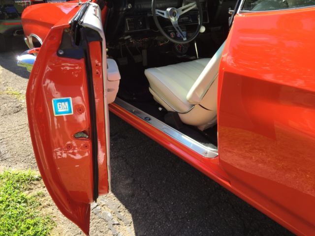 1970 Orange Chevrolet Chevelle Coupe