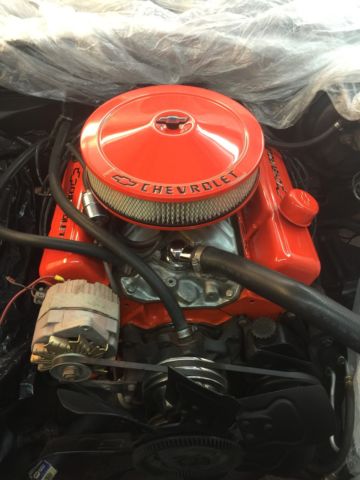 1970 Orange Chevrolet Chevelle Coupe