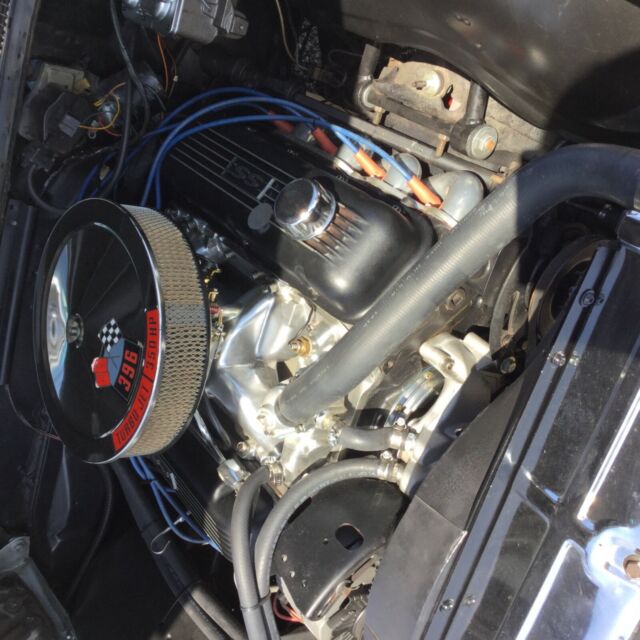 1970 Silver Chevrolet Chevelle Coupe