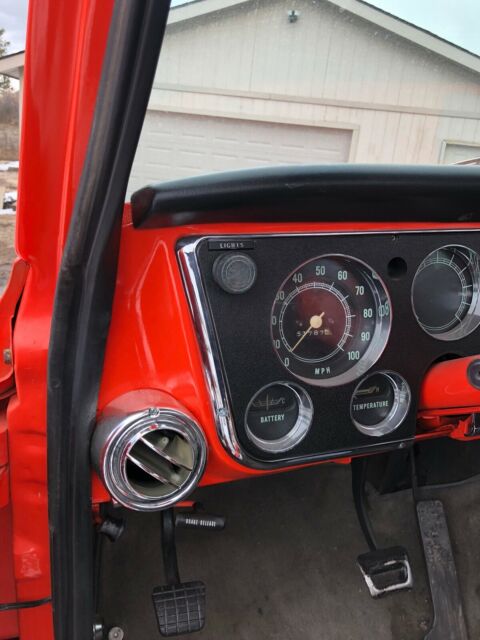 1970 Chevrolet C-10 Standard Cab Pickup