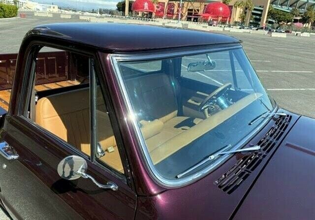 1970 Black Chevrolet C-10 --