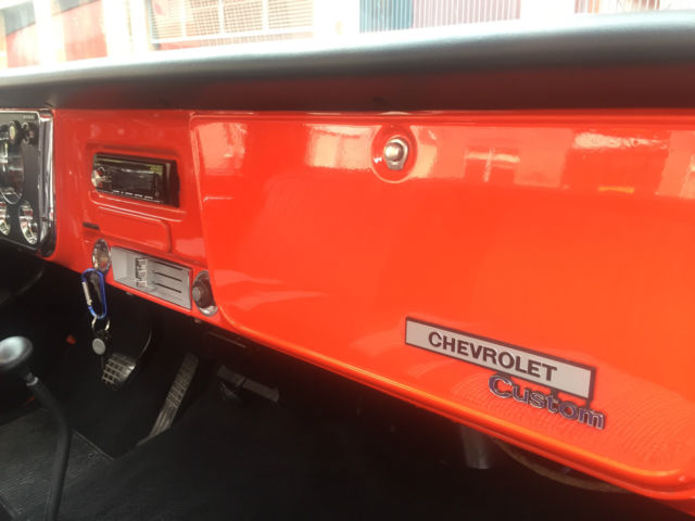 1970 Orange Chevrolet C-10 Short Bed