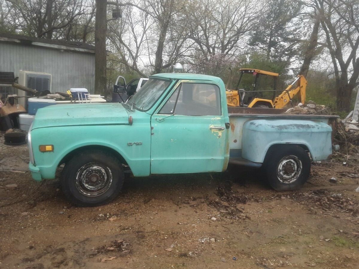 1970 Green Chevrolet C-10 Standard Cab Pickup