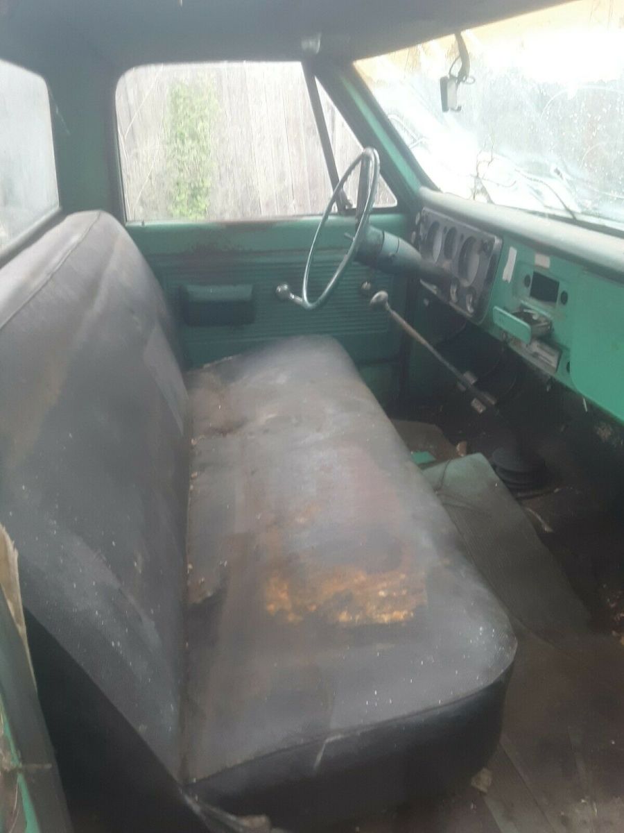 1970 Green Chevrolet C-10 Standard Cab Pickup