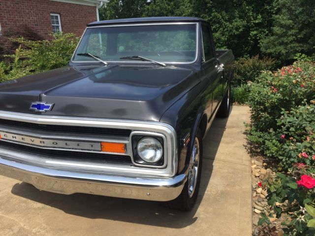 1970 Gray Chevrolet C-10 Standard Cab Pickup