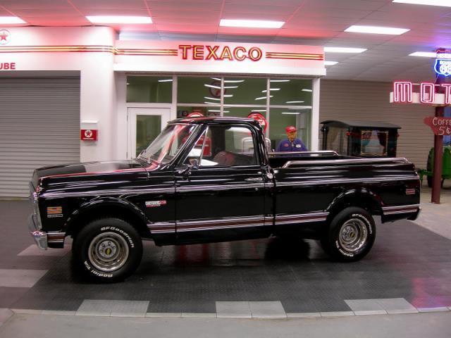 1970 Black Chevrolet C-10 Fleet Side