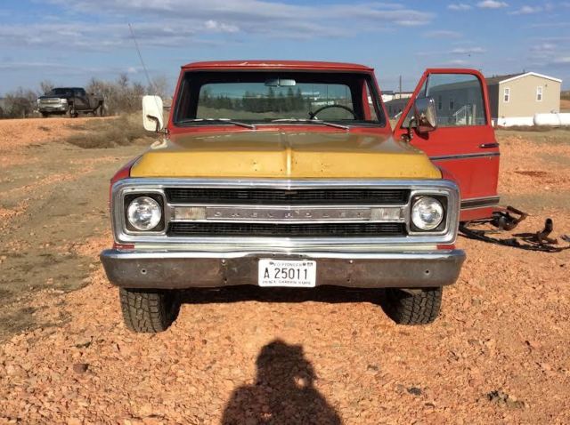 1970 Red Chevrolet C-10