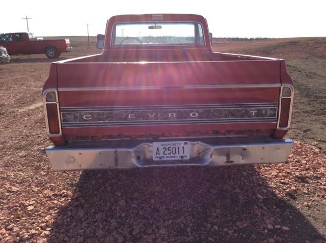 1970 Red Chevrolet C-10