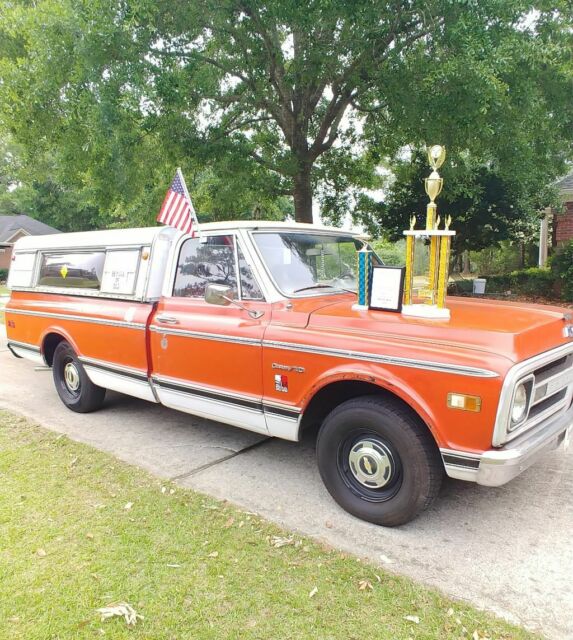 1970 Orange Chevrolet C-10 Cab & Chassis