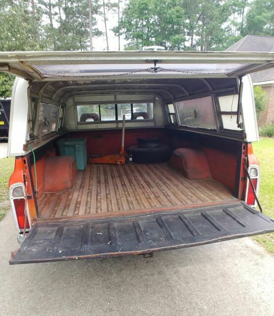 1970 Orange Chevrolet C-10 Cab & Chassis
