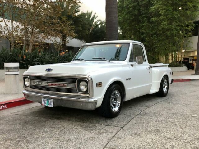1970 White Chevrolet C10 Pickup (Truck)