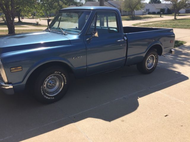 1970 Blue Chevrolet C-10 Short Bed