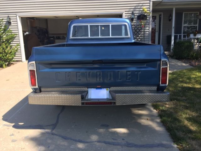 1970 Blue Chevrolet C-10 Short Bed