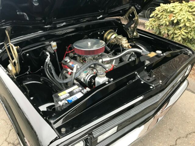 1970 Black Chevrolet C-10