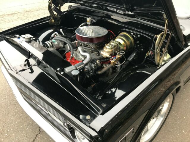 1970 Black Chevrolet C-10