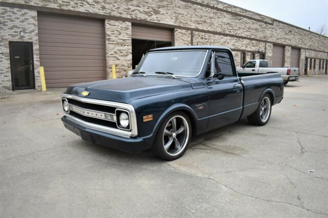 1970 Chevrolet C-10 Standard Cab Pickup