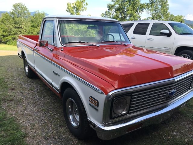1970 Orange Chevrolet C-10 Truck
