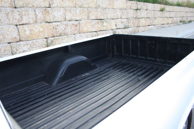 1970 White Chevrolet C-10 Standard Cab Pickup