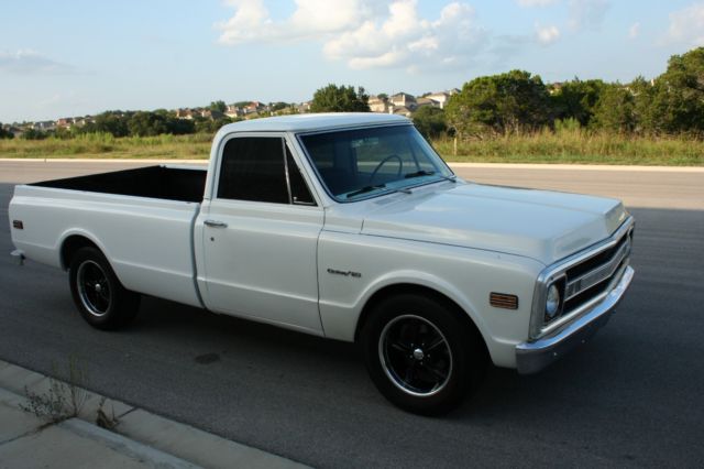 1970 White Chevrolet C-10 Standard Cab Pickup