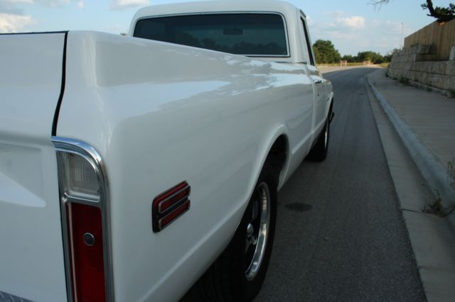 1970 White Chevrolet C-10 Standard Cab Pickup